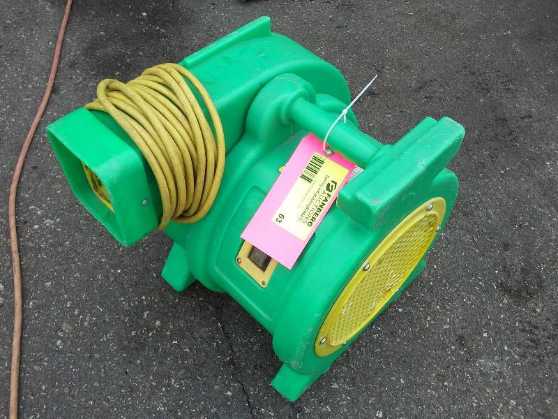 lot 63 image: B-Air 1 HP Blower