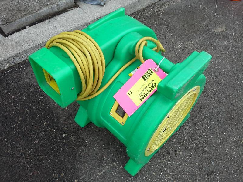 lot 64 image: B-Air 1 HP Blower