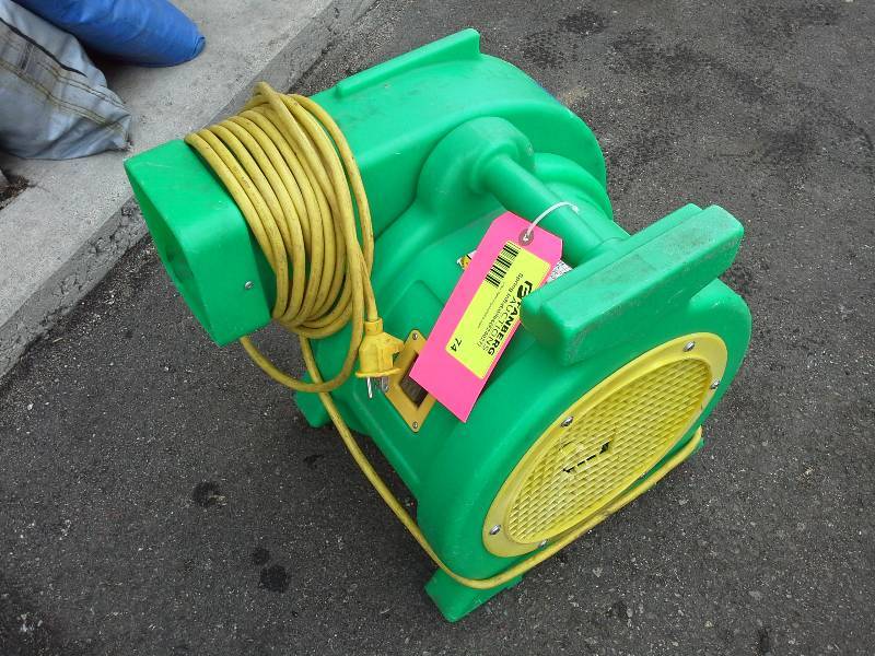 lot 74 image: B-Air 1 HP Blower