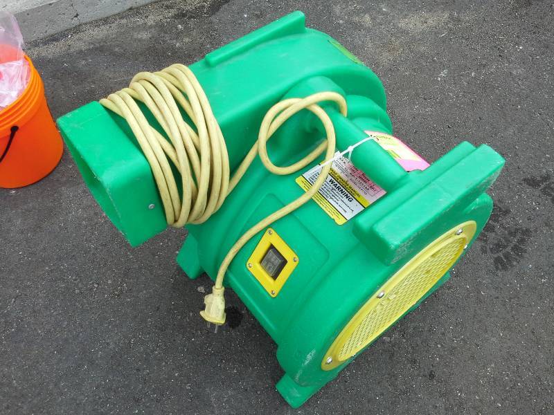 lot 93 image: B-Air 1 HP Blower