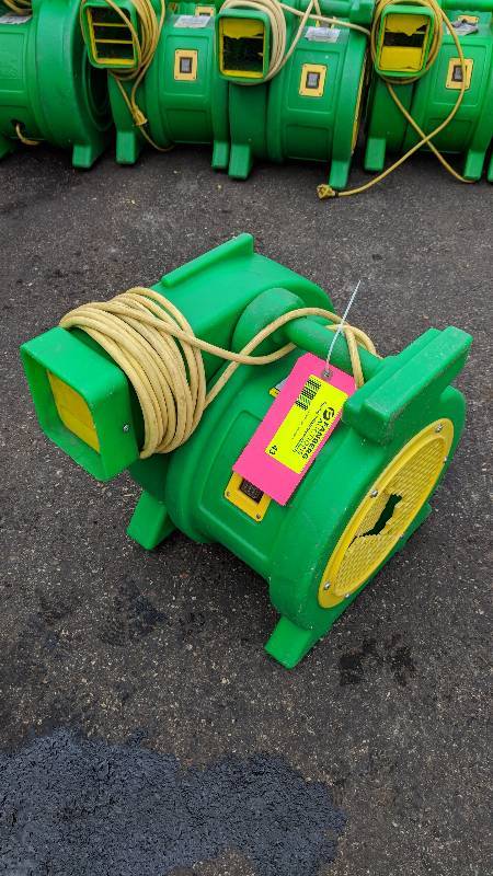 lot 43 image: B-Air 1 HP Blower