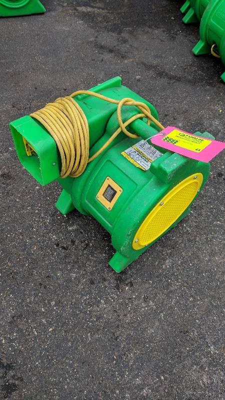 lot 44 image: B-Air 1 HP Blower