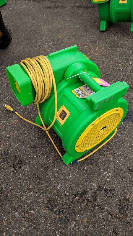 lot 46 image: B-Air 1 HP Blower