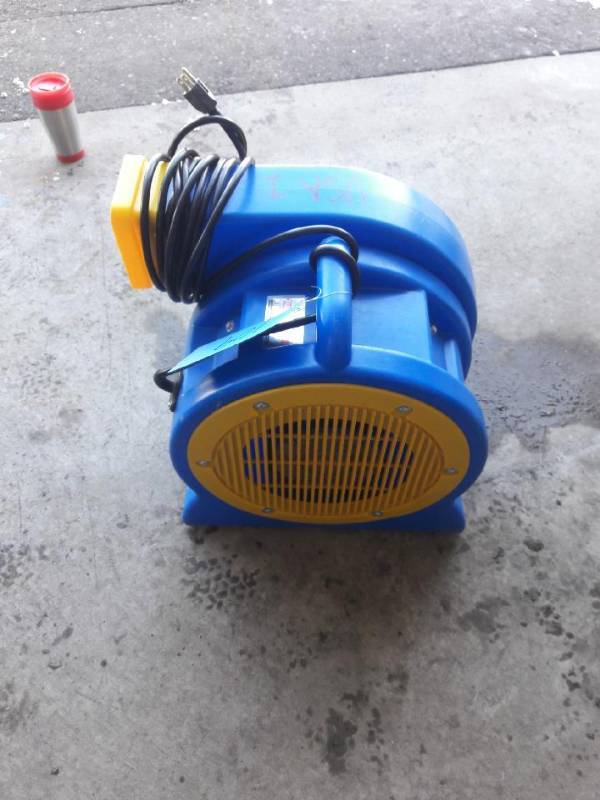 lot 109 image: 1 HP Advanced Air Mover