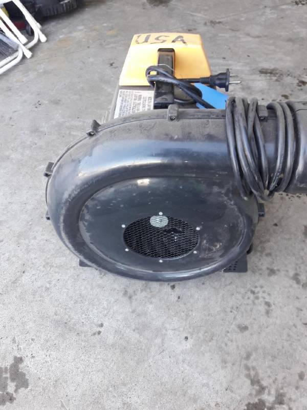 lot 118 image: 1 HP Zoom Blower
