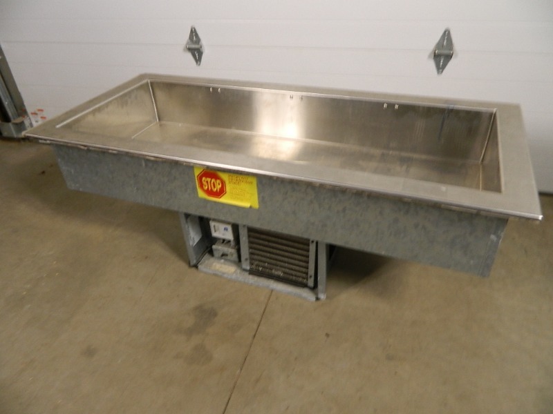lot 30 image: Delfield Drop In Refrigerated Bin
