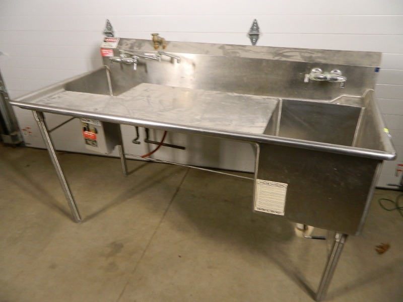lot 34 image: Stainless Steel Sink