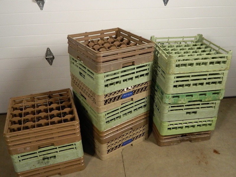 lot 58 image: 9 Assorted Dish Racks