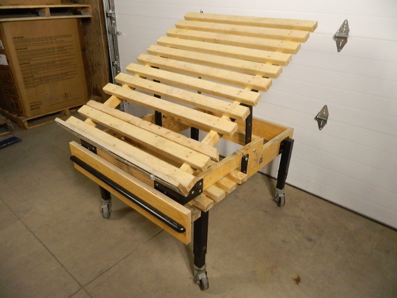 lot 66 image: Tilting Produce Rack on Wheels
