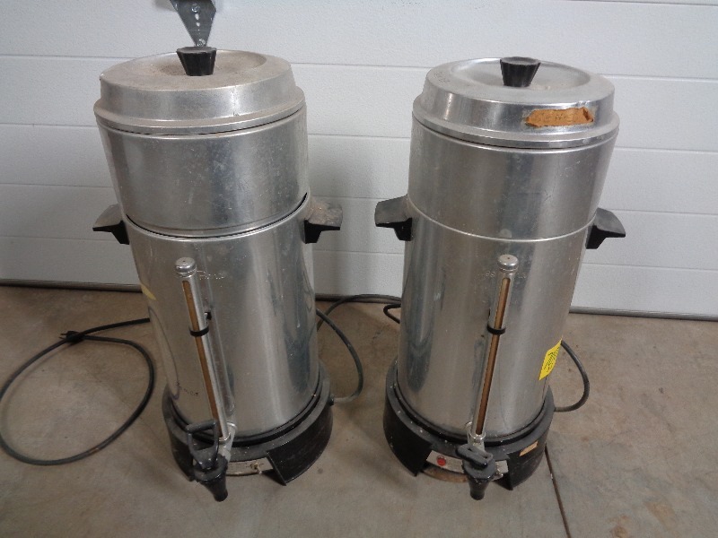 lot 70D image: 2 - 75 Cup Coffee Makers