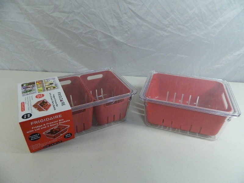 lot 17 image: 2 New Frigidaire Berry Baskets