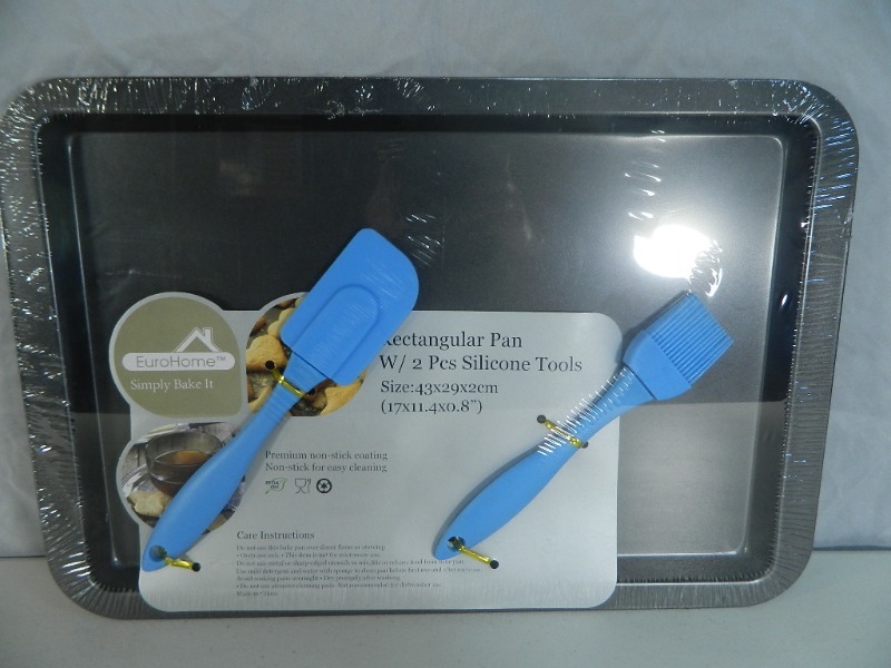 lot 105 image: New Bake Set