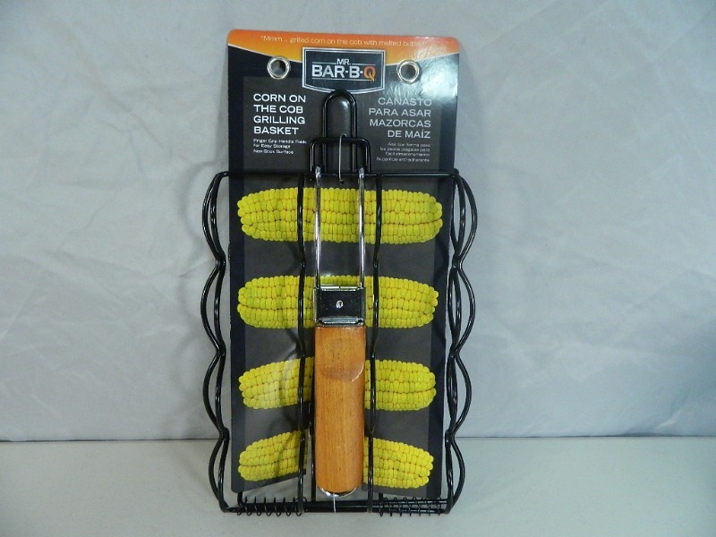 lot 158 image: New Corn on the Cob Grilling Basket