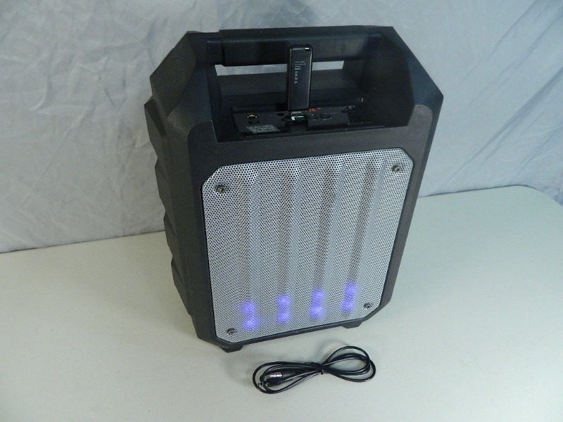 lot 179 image: New Wireless Bluetooth Speaker