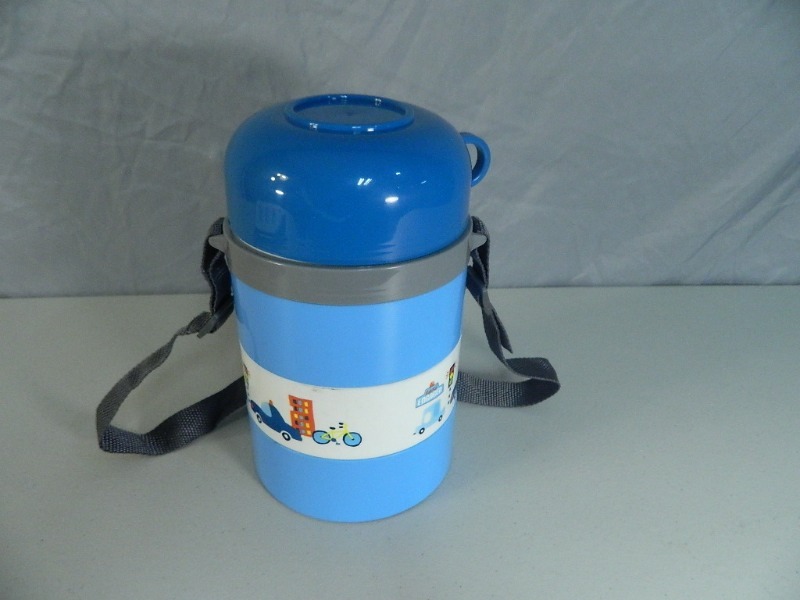 lot 184 image: New Bento Style All in One Lunchbox