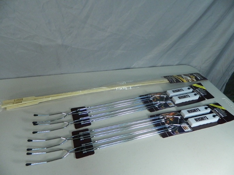 lot 201 image: New Hersheys Smores Items