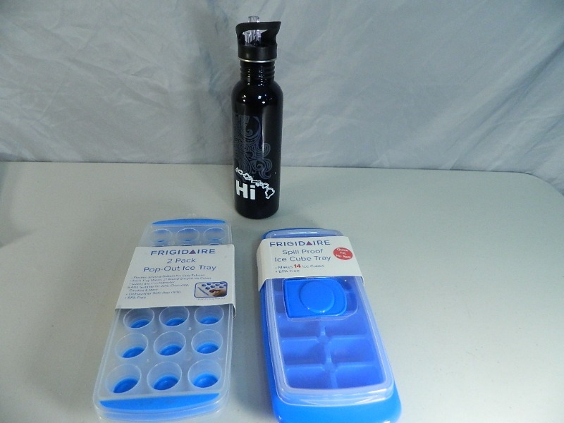 lot 209 image: New Ice Cube Trays and New Metal Water Bottle