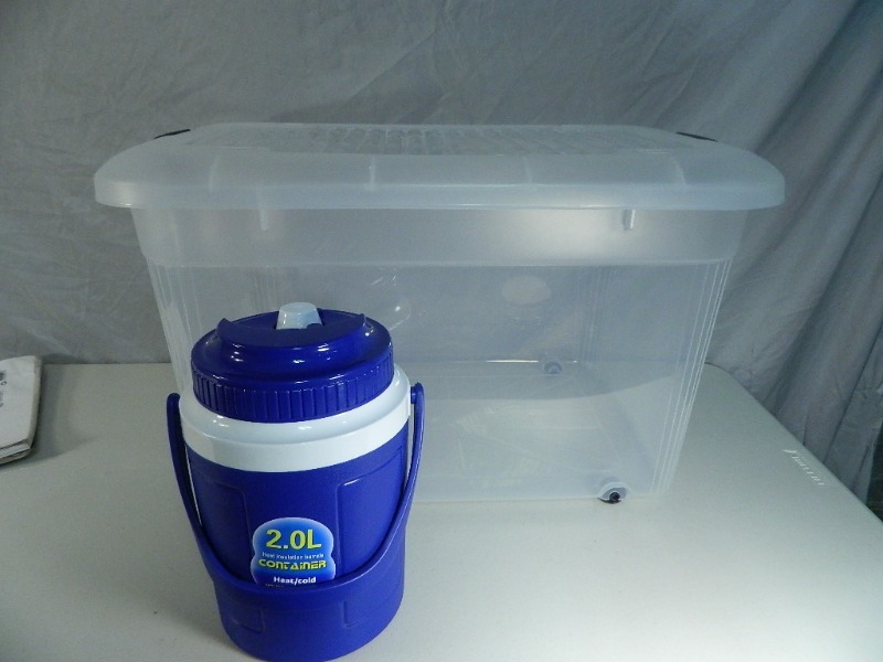 lot 211 image: New Tote with Lid and New Beverage Dispensor