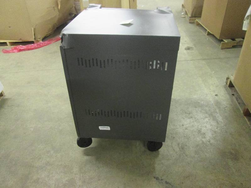 lot 32 image: heavy duty metal rack on wheels wit...