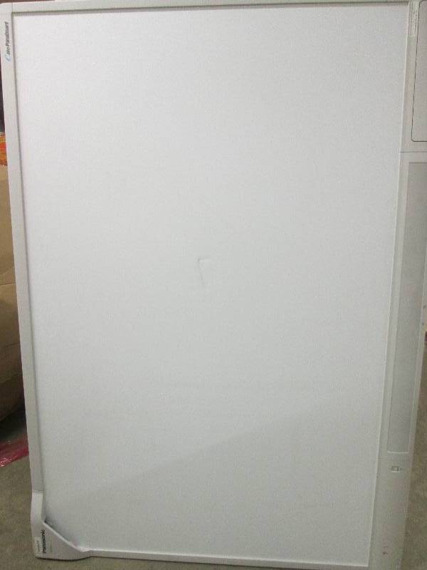 lot 49 image: smart whiteboard untested...