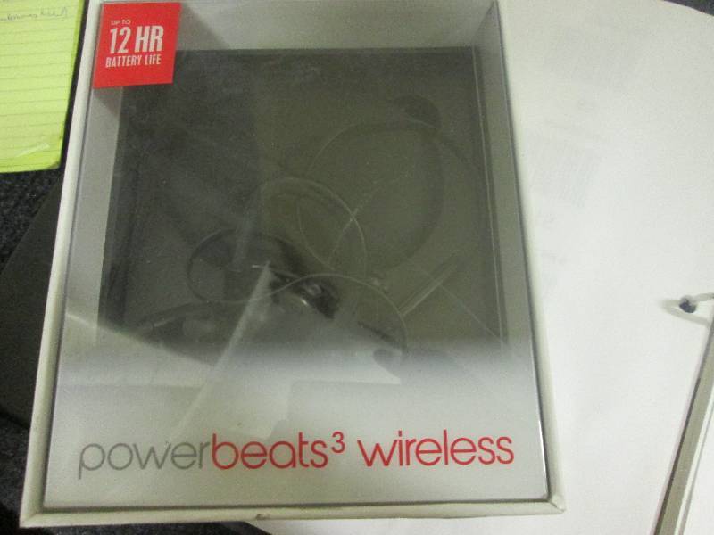 lot 57 image: Beats powerbeats 3 wireless earphon...