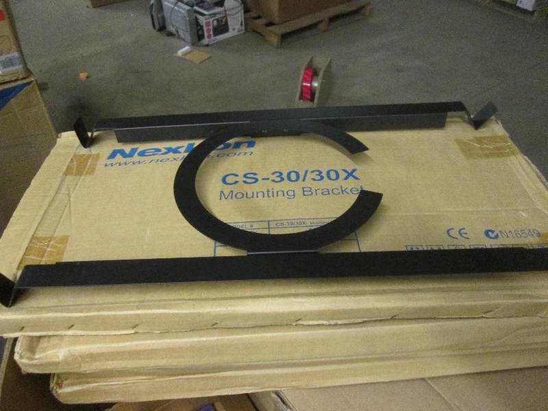 lot 79 image: lot of 4 nexkon brackets c3030c...