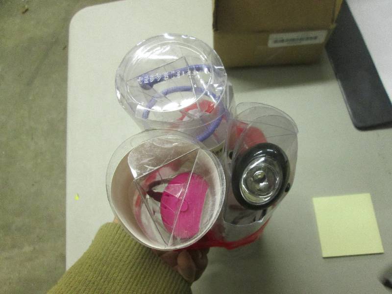 lot 85 image: eye led personal light x3...