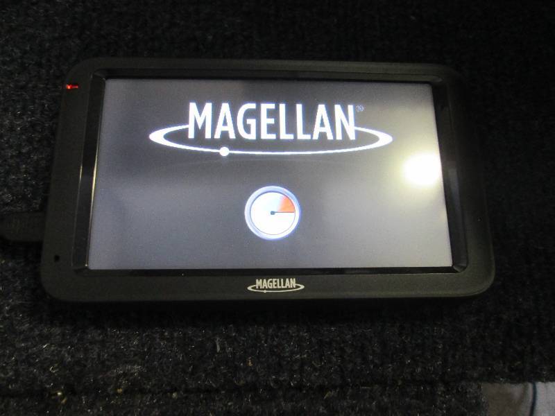 lot 194 image: magnellion GPS powers on...