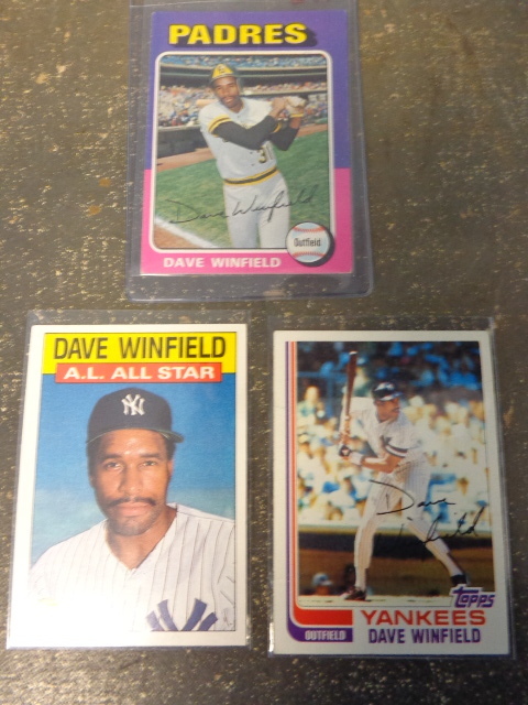 lot 38 image: 1975 Topps Dave Winfield & Other Winefield Baseball Cards