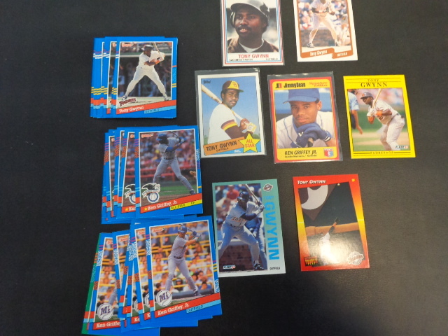lot 74 image: Tony Gwynn & Ken Griffey Jr. Baseball Cards w Jimmy Dean Signature Edition