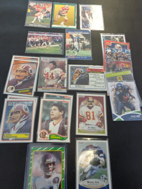 lot 93 image: Jerry Rice & John Riggins Vintage Football Cards