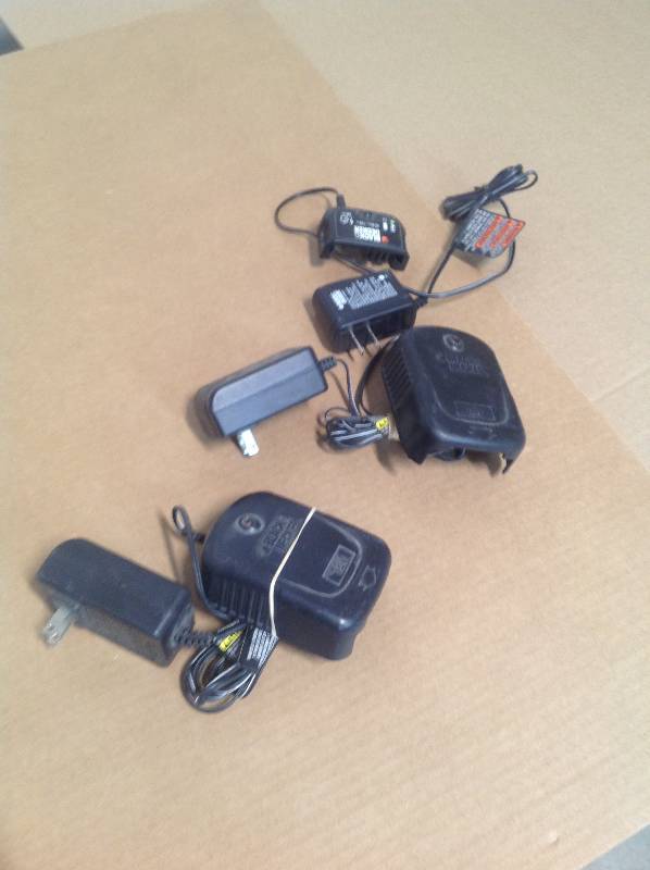 3 18v Chargers wall mount
