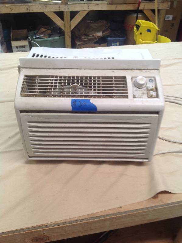 Air Conditioner - 39GE - Model AHR05LQQ1
