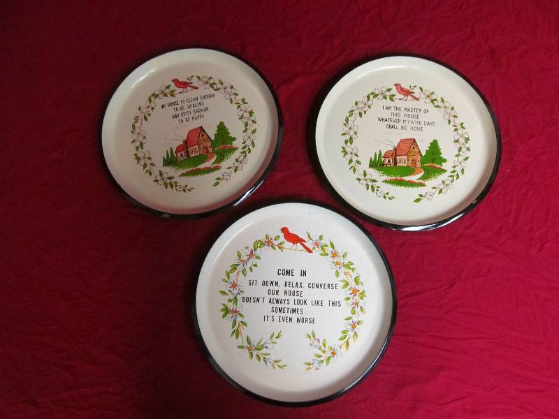 trays