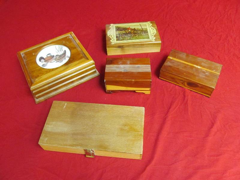 dresser boxes