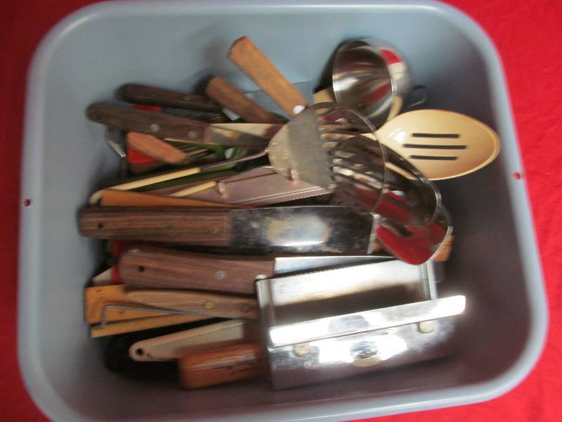kitchen utensils