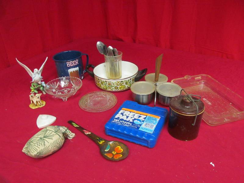 kitchen ware