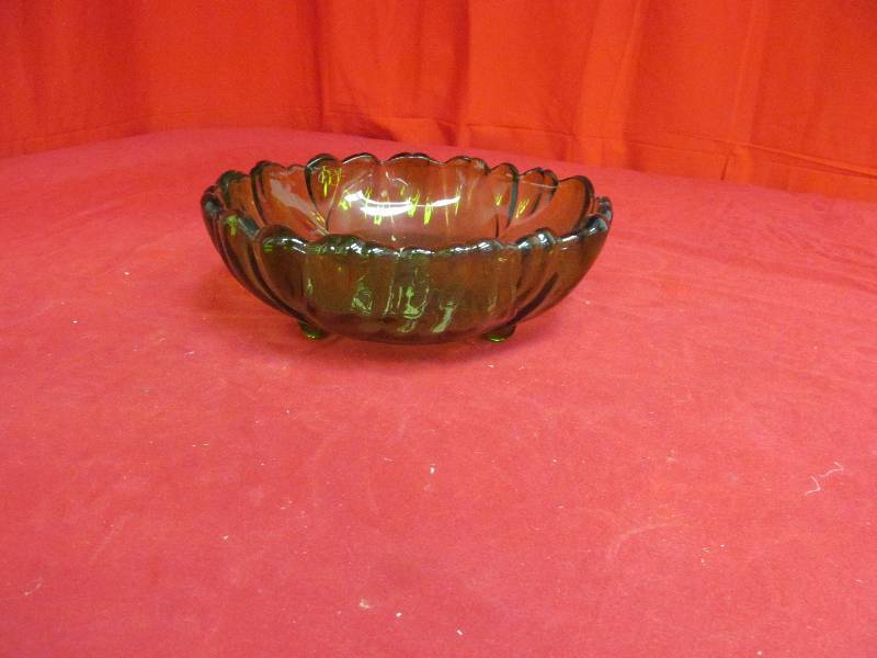 green bowl