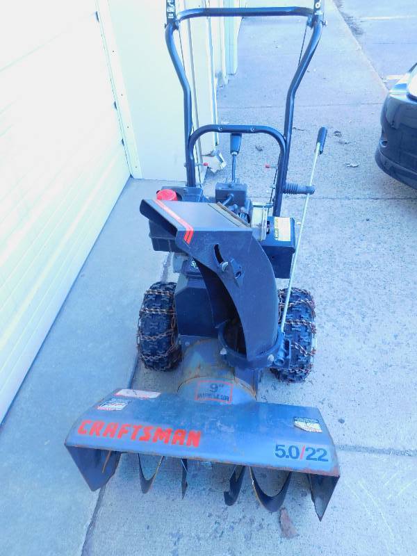 lot 5 image: Craftsman 5.0 Snowblower