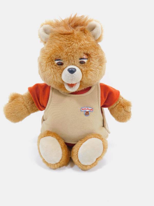 lot 8 image: Teddy Ruxpin