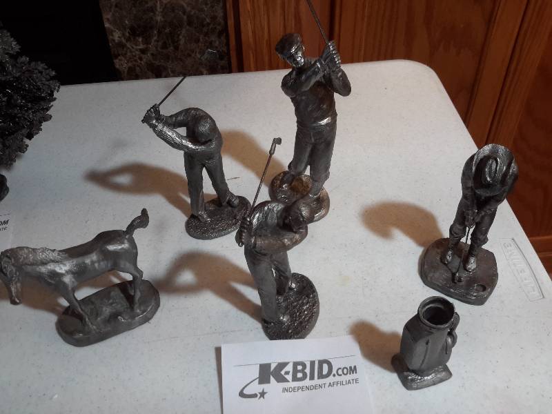 lot 127 image: Misc.Pewter characters