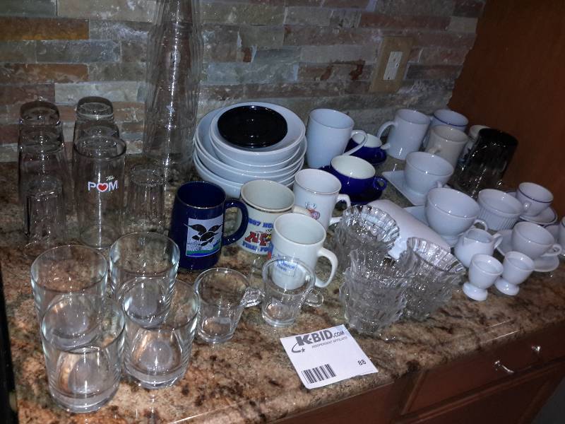 lot 88 image: Large lot of glassware and table ware as pictured.. LOTS OF PICTURES