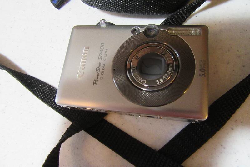 lot 244 image: Canon, Power shot SD400 Digital Camera.. 5.0 MP