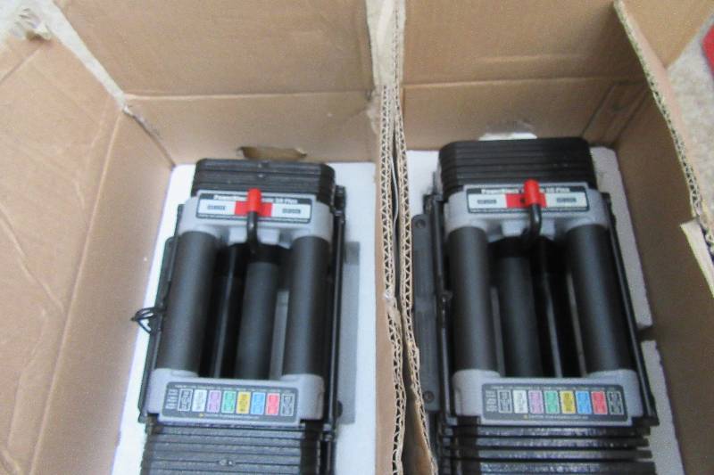 lot 199 image: Classic 50 plus, pair of dumbells  PowerBlock.  2 boxes