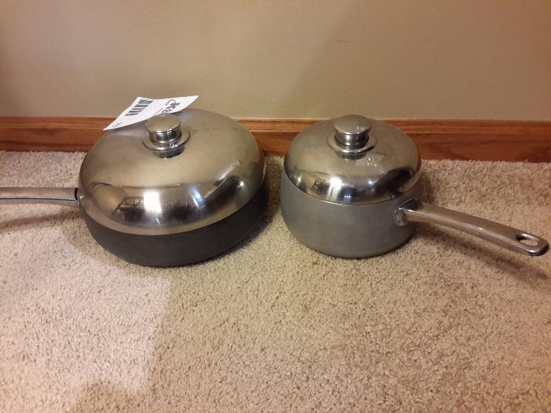lot 110 image: 2 Meyer, PROFORCE frycook Pans with covers