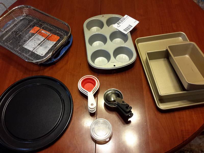 lot 111 image: Misc. kitchen baking ware as pictured.