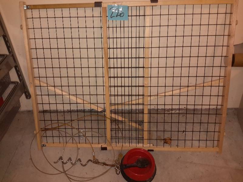 lot 226 image: Dog Gate, tether and anchor, 2 dog bowls