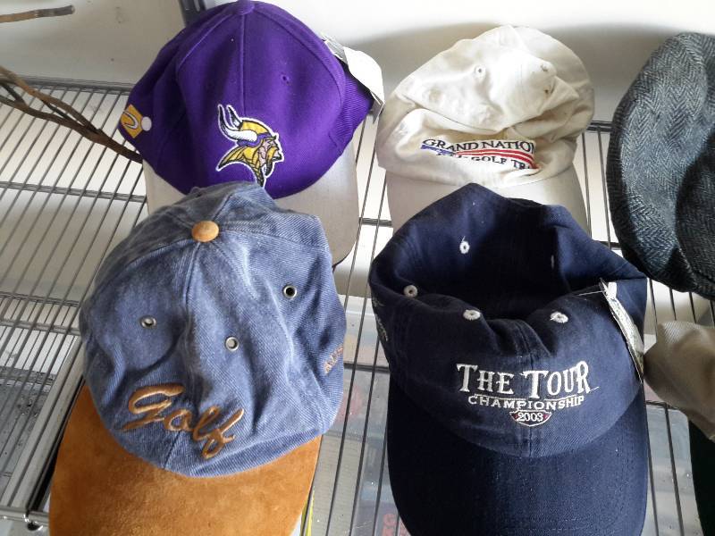 lot 263 image: 12 BaseballGolf Hats
