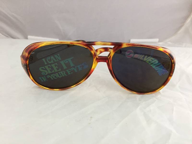 lot 66 image: Vintage Sunglasses I Can See It In Your Eyes