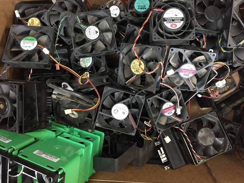 lot 64 image: Cooling Fans - Computer, ThinkCentre